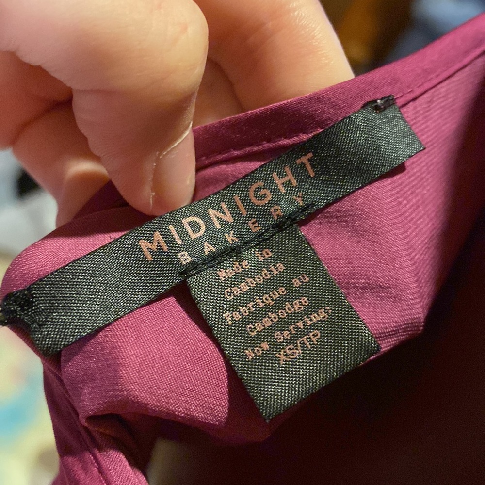 4/$10 Midnight Bakery Lace Neckline Camisole - Picture 3 of 3